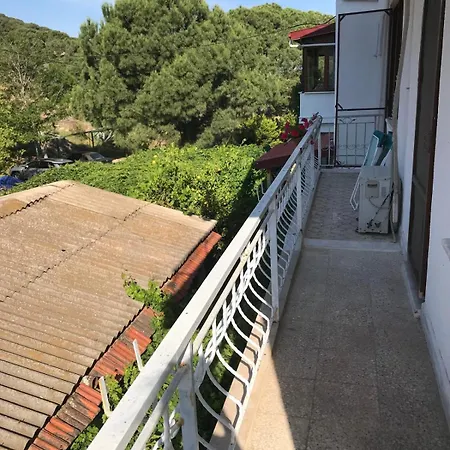 Hotel Guenebakan Taliani