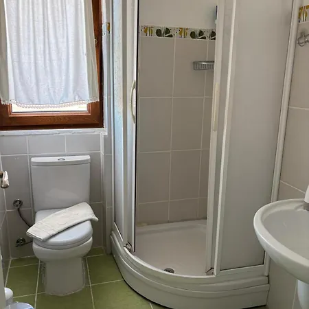 Hotel Guenebakan Taliani